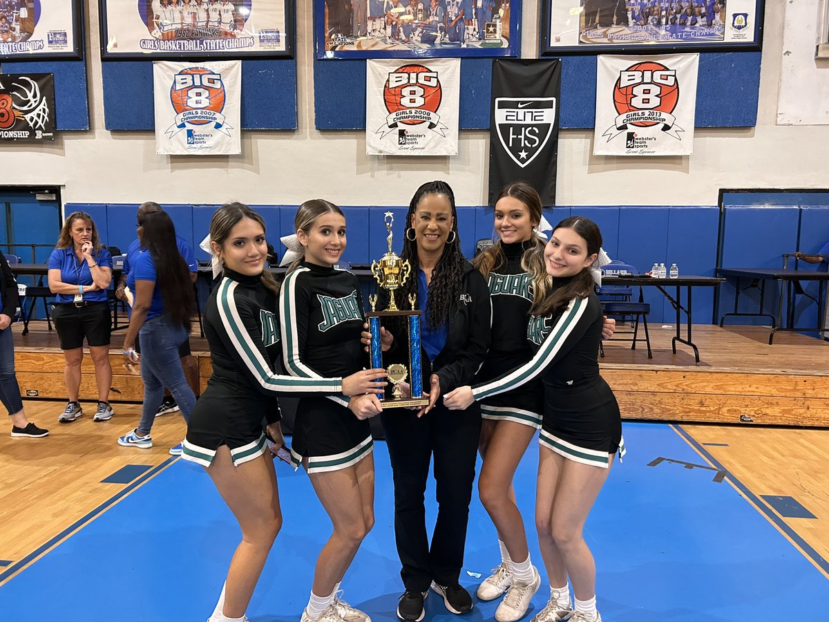 Congrats to JagNation competetive cheerleaders in their District Championship. Great job Ms. Madej and girls. Good luck at Regionals on Friday. @DrMarkKaplan