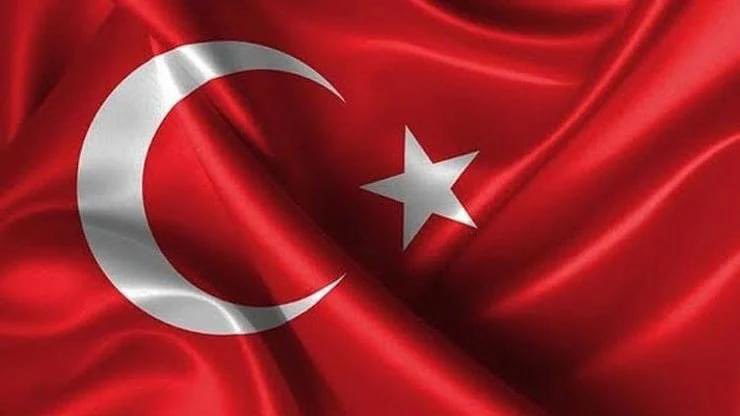 edipkip2's tweet photo. Kuzey Irak'ta bölücü terör örgütü mensupları ile çıkan çatışmada şehit olan  Mehmetçiklerimize Allah’tan rahmet, ailelerine ve yakınlarına sabır diliyorum. Yaralı Mehmetçiklerimize de Rabb’imden şifalar diliyorum.

Milletimizin başı sağ olsun. https://t.co/GwZRTU2pZ3