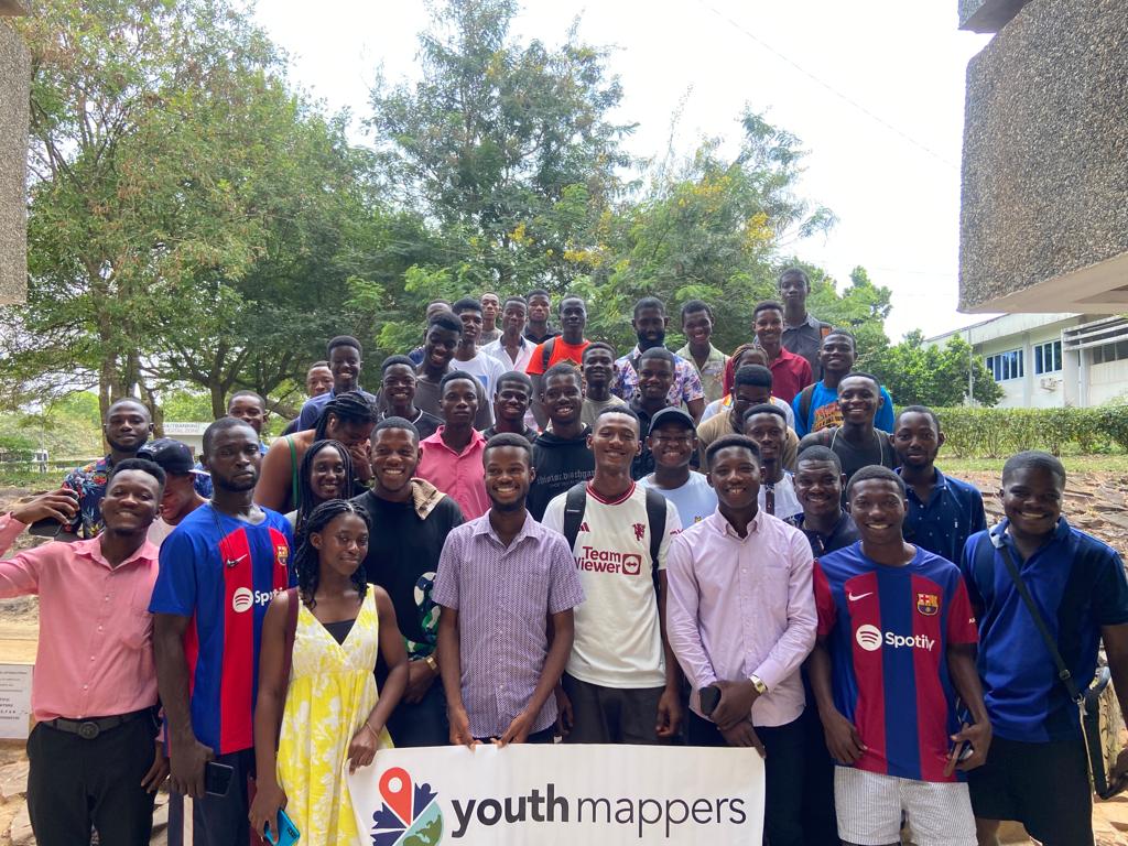 YouthmappersUCC's tweet photo. 🌟🌍 The mapping force is here! 🎊🥳🌍Our YouthMappers chapter had an incredible turnout at our first general meeting.
 Freshmen flooded in, eager to leave their mark on the world through the power of maps. 🗺️🔥 #YouthMappers #MappingForce #Empowerment https://t.co/5ebeJ3Sogt