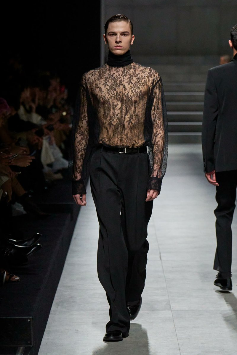 XFashion tweet picture