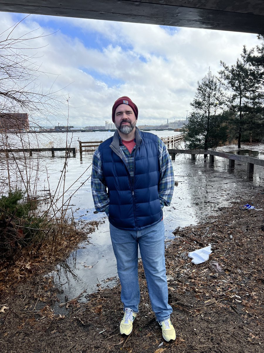 MikeConnollyMA's tweet photo. Was up by Assembly Row earlier today witnessing the impacts of climate change. The Draw Seven Park Path Extension to Rt. 99 in Charlestown was completely washed out! Thankfully, our legislative delegation is working with @MassDCR and @MysticMyRWA to make this area more resilient. https://t.co/lrndliKsYq