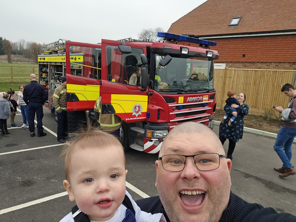 TOSFoundationUK's tweet photo. Jakes 1st birthday party today with some of his friends, and a passing visit by @kentfirerescue made it even more special. The other children didn't stop talking about it with a smile on their faces. #communityheros https://t.co/hcoCLrCNkv