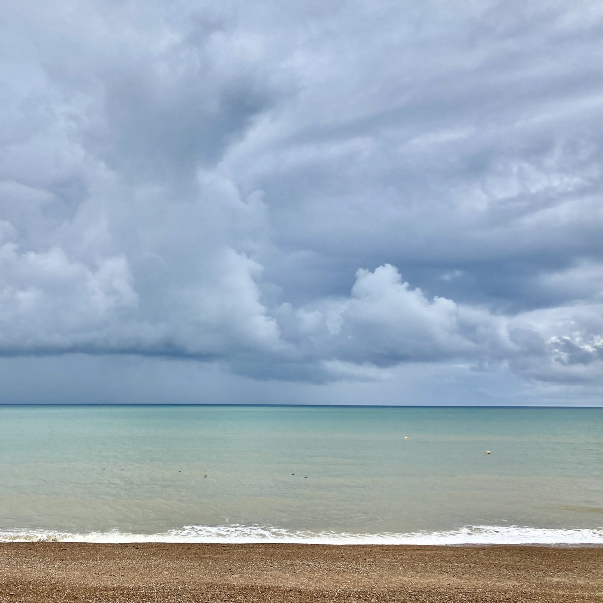 abstractionista's tweet photo. Do you strictly follow the rule of thirds as taught for landscape photography or not?https://t.co/srM9VuW1pz https://t.co/8ju59koAai #lifecoaching #photography #photographiccomposition #creativitycoach https://t.co/0KsZd95Vfj