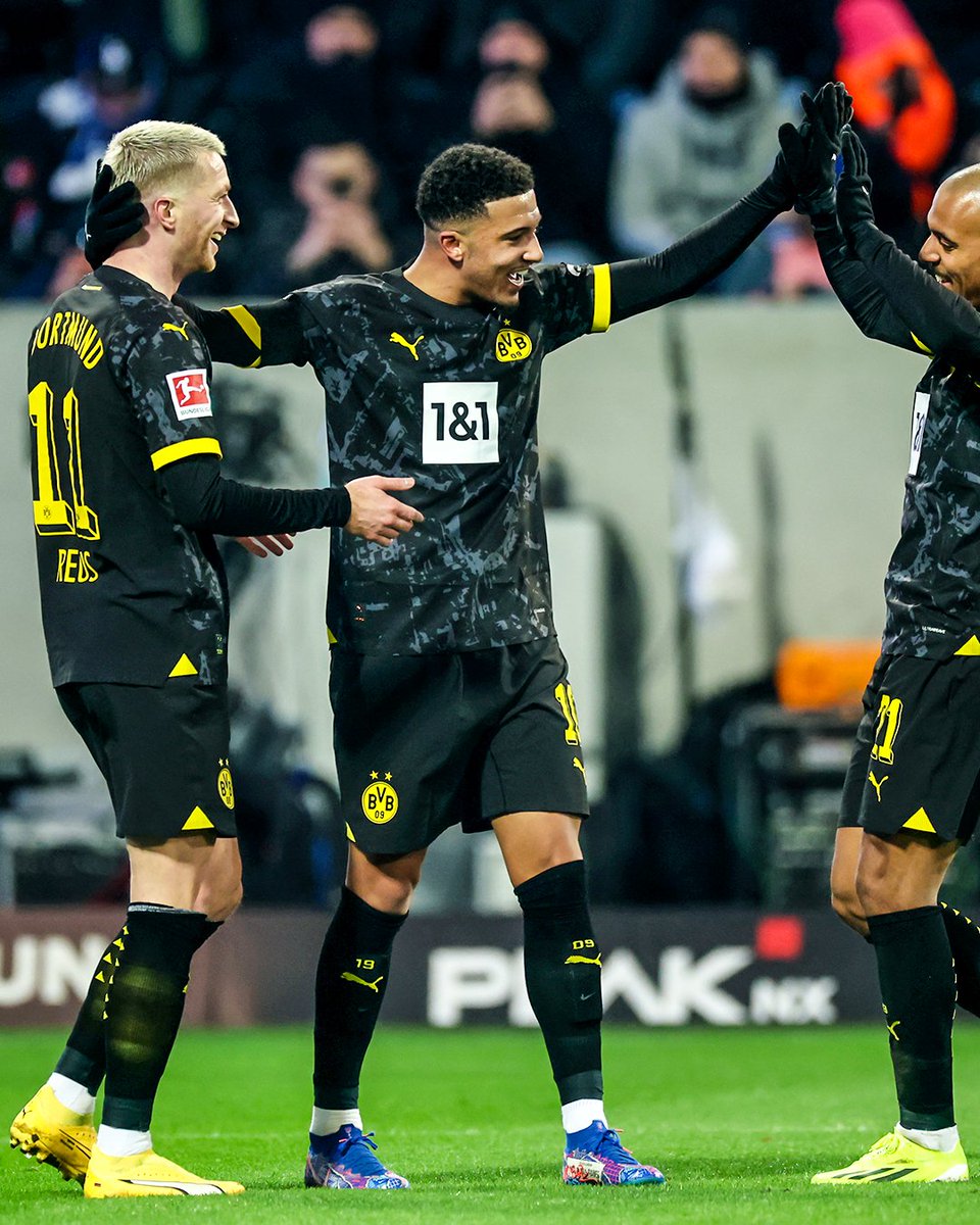 brfootball's tweet photo. Jadon Sancho assisted Marco Reus on his return. 

All is right in the world again 💛 https://t.co/8HIjmGXef2