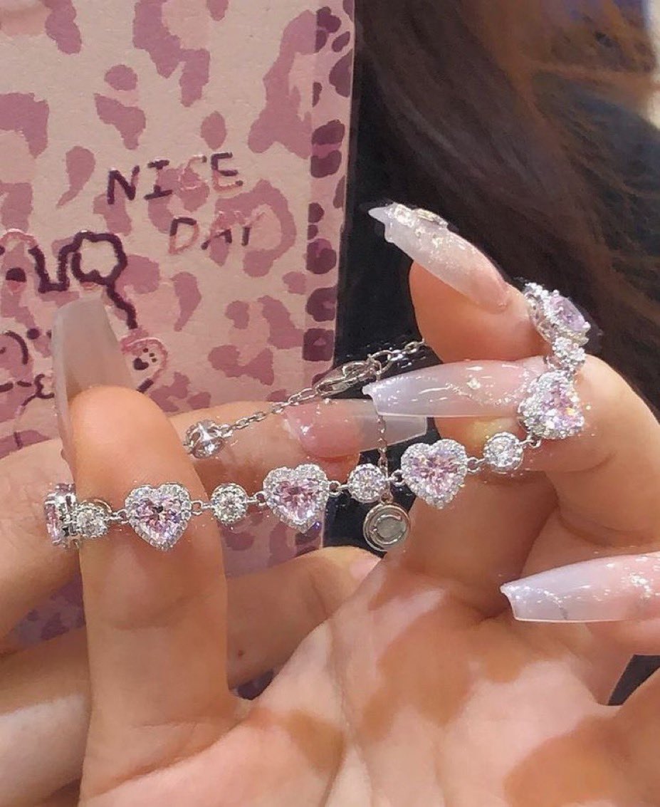 𝑓. (@momentsofence) on Twitter photo 