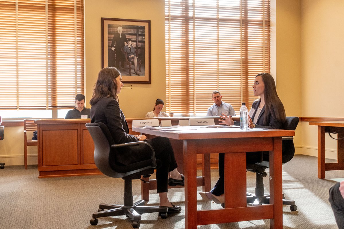 Baylor Law School tweet media