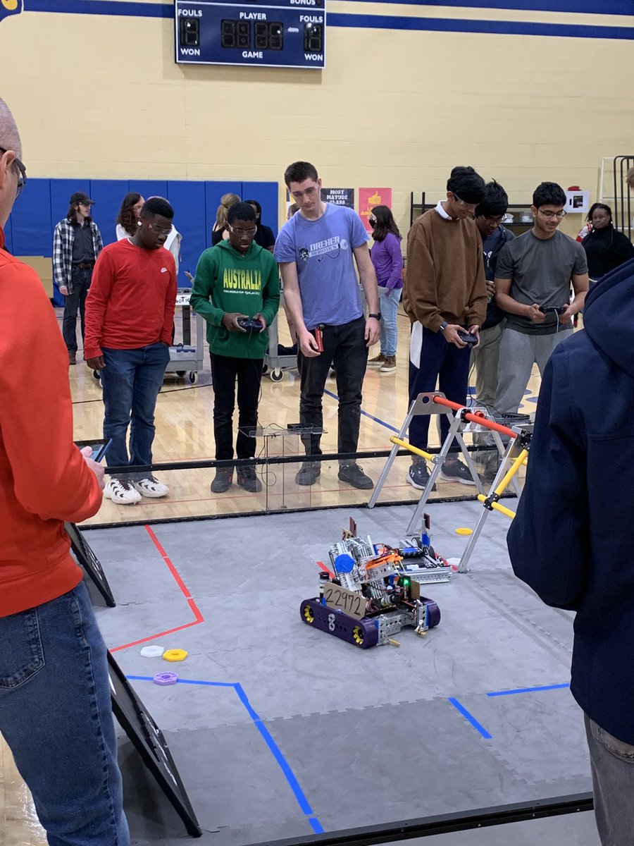 RoboticsDreher's tweet image. We are at a FIRST Tech Challenge Scrimmage at Lugoff Elgin Middle School with our rookie unified FTC team.  Our friends from W.G. Sanders are also here competing in their first FTC season and looking great!