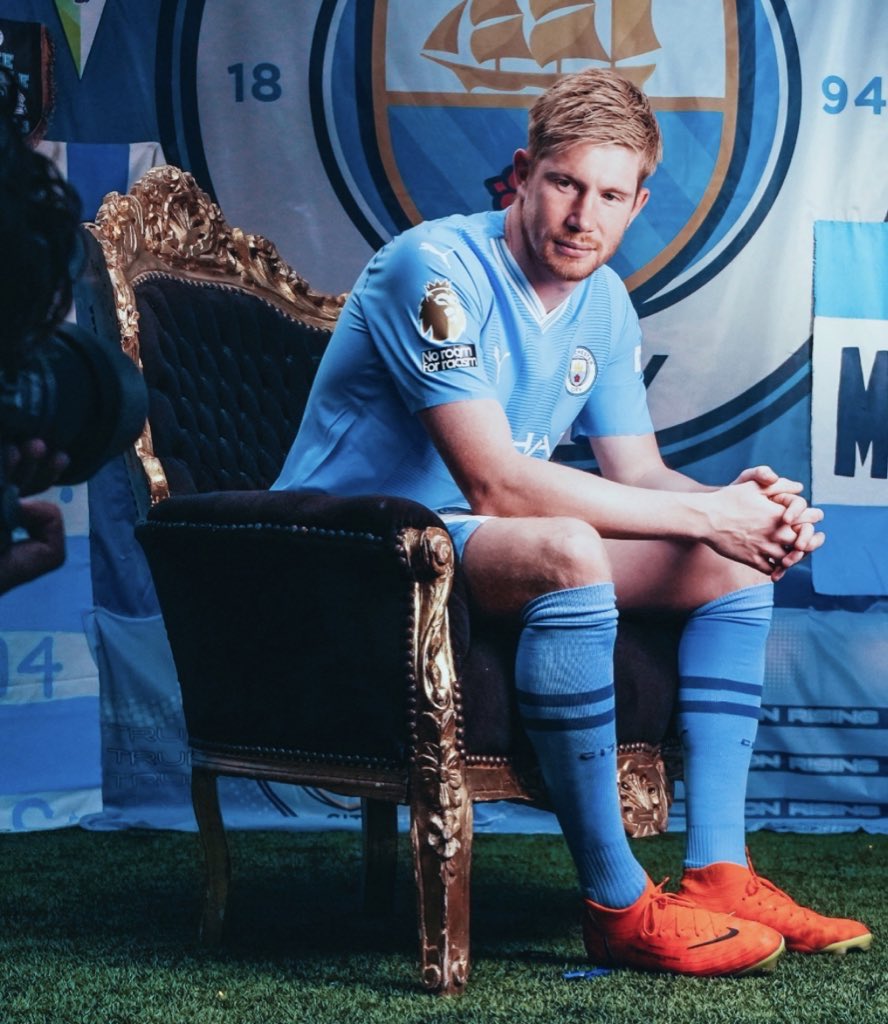 SxrgioSZN's tweet image. GREATEST. PREMIER. LEAGUE. PLAYER. OF. ALL. TIME