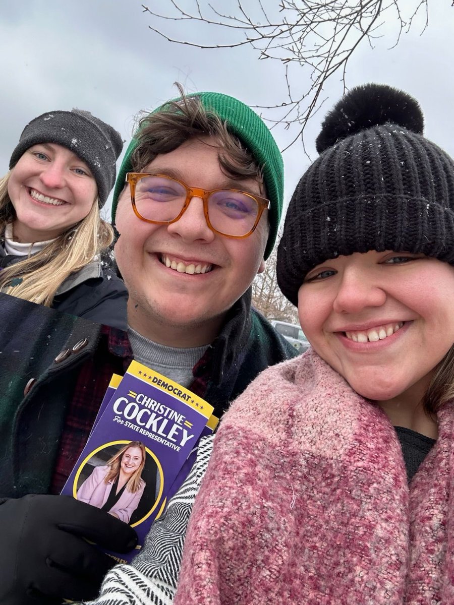 c_cockley's tweet photo. I’m so grateful to have such dedicated volunteers. While I’m participating in a Leadership program and I couldn’t be on the doors, this team canvassed in the cold. I tried to be there in spirit/Photoshop, though! 

We knocked 1000 doors in under two weeks. Thank you, volunteers! https://t.co/aJixzdflSz