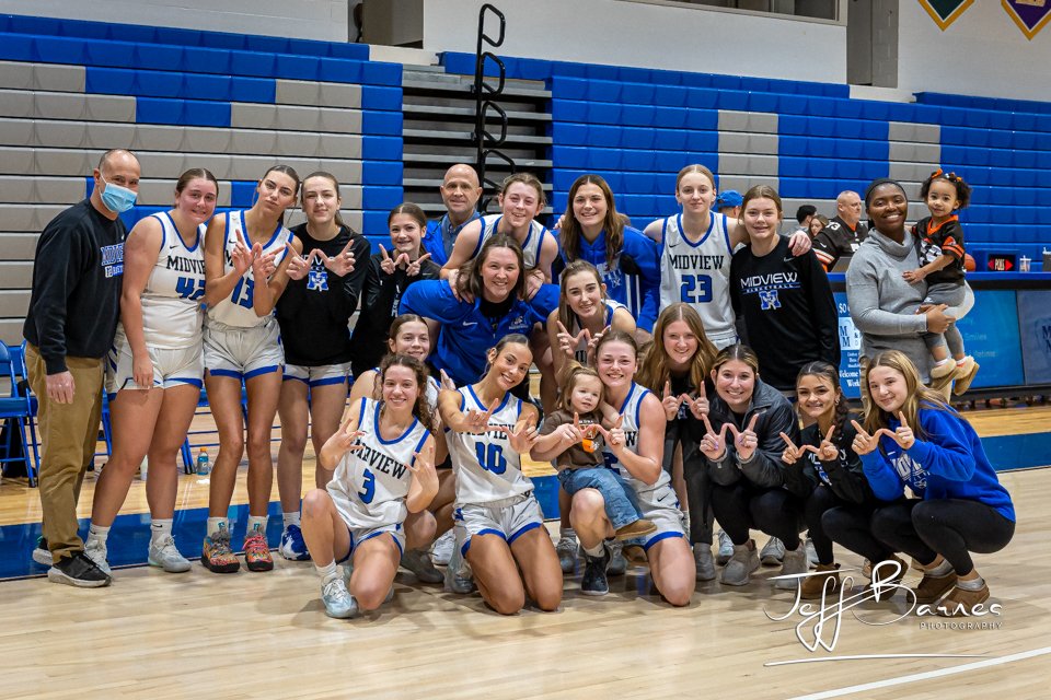 Great game at Midview as the Girls beat Avon, 56-52.

<a href="/MiddieUpdates/">Midview Athletics</a>
