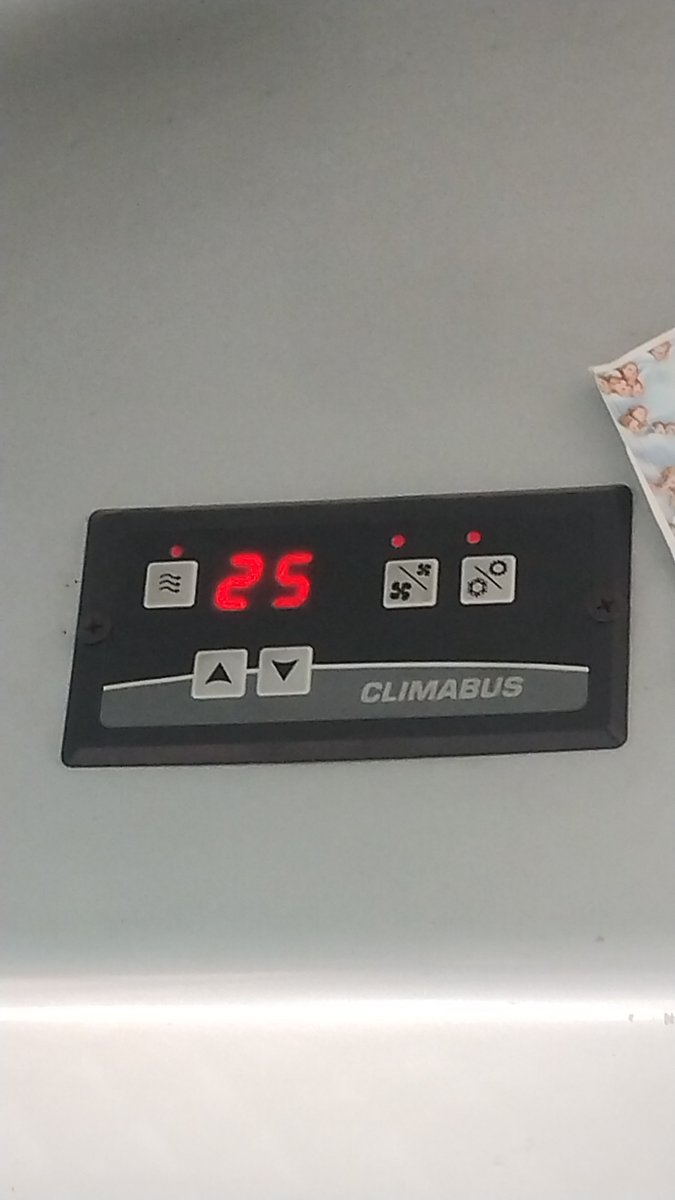 Ezequieltorino7's tweet photo. El 108 de la 245 (EMG) tengo el aire al palo 😂
@ciu https://t.co/113RFMhdIi