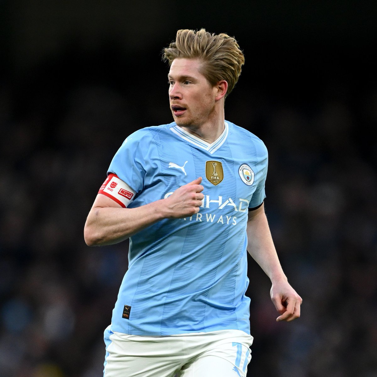 Kdb17Muse's tweet photo. Kevin De Bruyne vs Newcastle:

21 minutes played
1 goal
1 assist
1 big chance created
3 key passes

The King is BACK! 🔥 https://t.co/wc8RU8K6nS