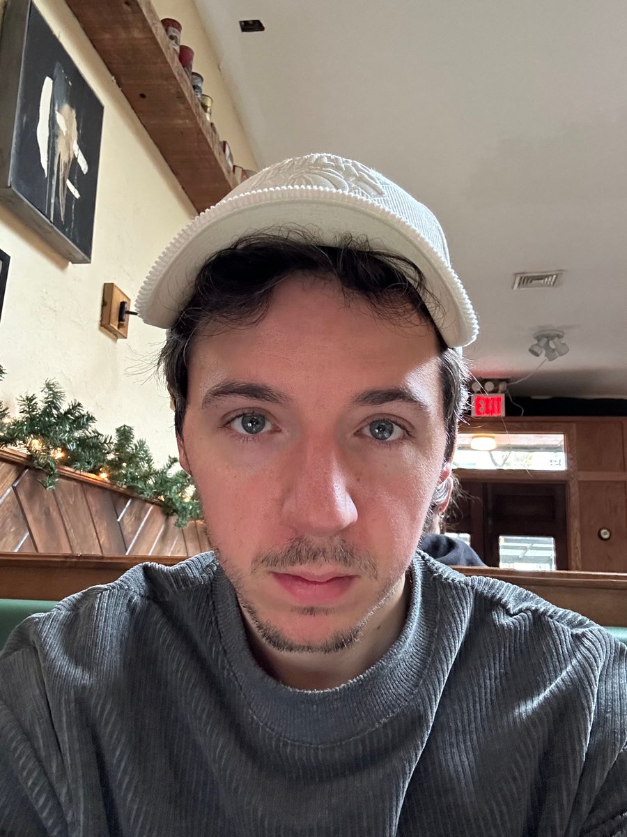 jamescmitchell's tweet image. In April 2023, I moved to NY. Now, it&apos;s finally time to talk about it. ifyoucan.substack.com is a newsletter, every other Monday, about what it&apos;s like here... and what it&apos;s like to start again. And a letter from a friend. If you&apos;re interested, I&apos;ll see you there.