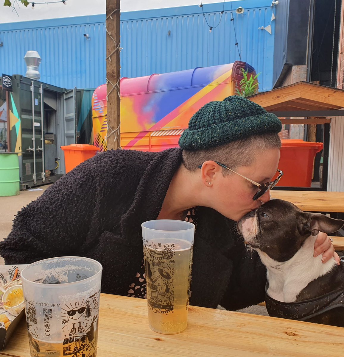 RichardsonRuthy's tweet photo. Bongo & I are thrilled the Waterstones Derby is dog friendly 😍 2 things I absolutely adore: books and dogs! #dogfriendy https://t.co/OAfMuVzkid