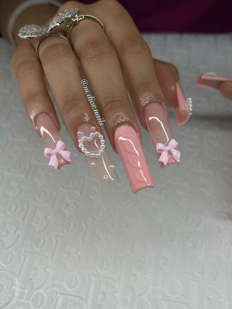 mdiornails's tweet photo. ✨ Best 𝒏𝒂𝒊𝒍 𝒕𝒆𝒄𝒉 💅🏻 in Northglenn, Colorado 📍
DM to book your appointment today! 💌♥️
.
#nails #denvernails #nailinspo #coloradonails #nailtech #denver #fyp #fypageシ #thorton #pinknails #trendingnails https://t.co/biNYQAwcIQ