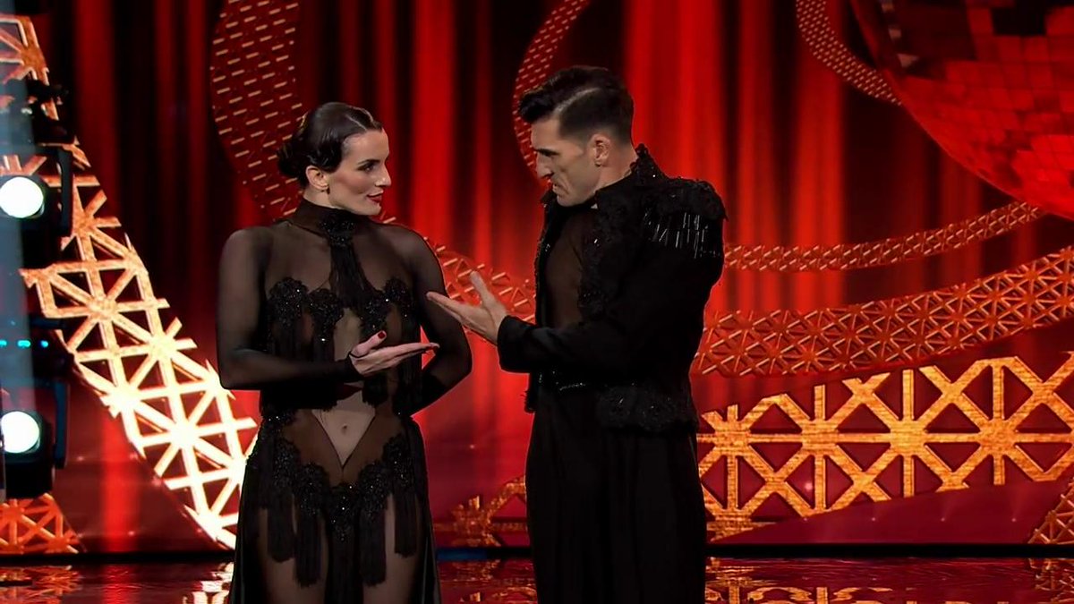 Menuda PASIÓN han demostrado en su pasodoble <a href="/13_Pinto/">José Manuel Pinto “Wahin”</a> y Paula 🔥

🪩 #BailandoConLasEstrellas 
 🔵mdia.st/directo5