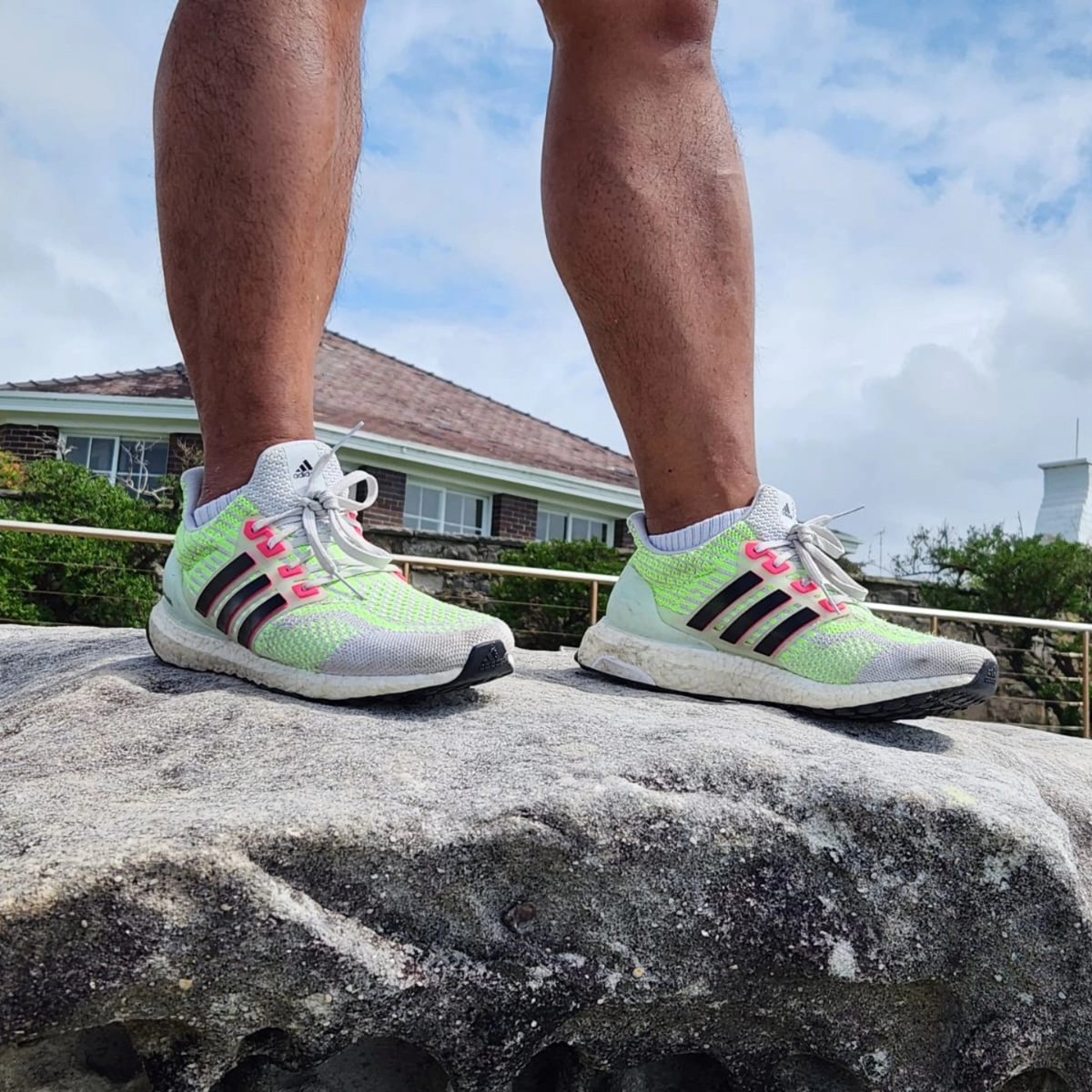 Berns_B_Bee's tweet photo. Matches the weather
#morningcoffee
#woyft
#kotd
@adidas
#boostshoes
#ultraboost
#YESadidas
#3stripesstyle
#wywt
#ootd
@ASICSaustralia
@_GentleMonster_
#B.B.B.
#BBB
#kicks
#sneakers
#sneakerhead https://t.co/asTChBZNeJ