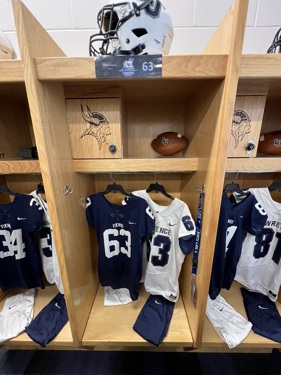 Seba_Turowiecki's tweet photo. Thank you  @Coach_Sosinsky1 for inviting me out this weekend for a visit @LUVikingsFB I had a great time around campus!! 

I want to thank the rest of the coaching staff aswell @coachyakes7 @Coach_Sheron  and everyone else 

@TaftFootballChi @CoachElder54 
@mattzilz https://t.co/nD2sn0gLRh