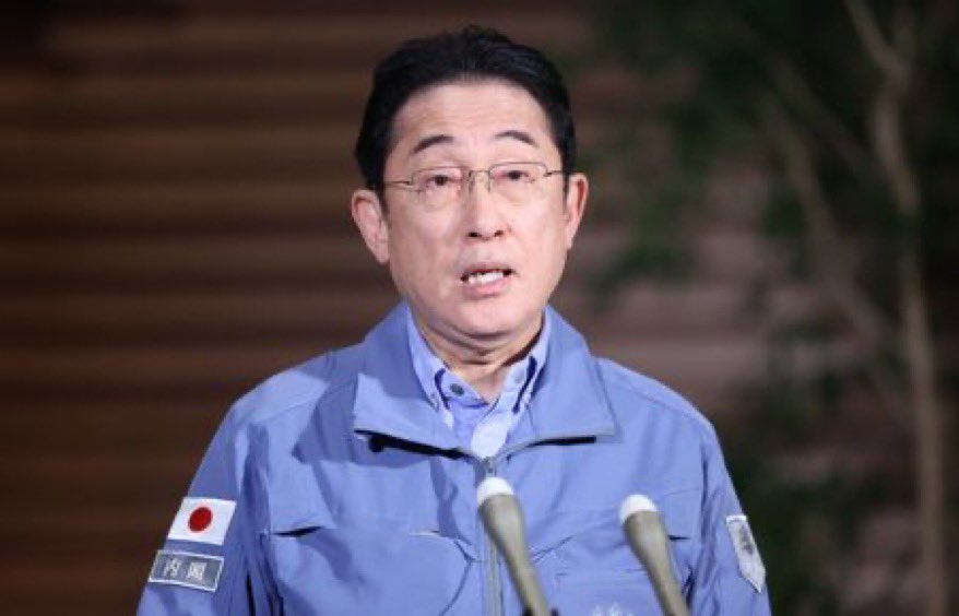 Tanakaseiji14's tweet photo. 【国民年金の納付期間5年延長】
平均寿命まで生きれば受給額は増える見込みだが“受給開始年齡70才に後ろ倒し”の改悪もあり得る。

年金制度崩壊へ！
「覚悟しろ、もう年金はない！
自己責任だ」と隠さず公言する、
自民党政府！コイツらを葬り去らなければ未来はない。 https://t.co/eOkQYF4NEu