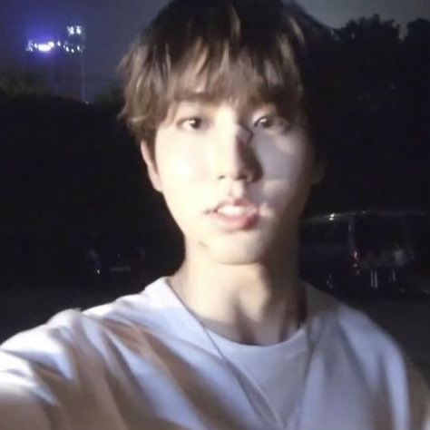 hannanormal's tweet photo. ▶︎ •၊၊||၊|။||||။၊|• 14:09 
["I'm Han Jisung — but that's a little formal, you can just call me Jij. I've been a paranormal investigator / vlogger for nearly 7 years, and i'm still definitely not terrified. Come watch someday? End."]

👻◞ ꙳ ๋࣭ ⭑ ` (Parody Account) https://t.co/VUH9m9UoSC