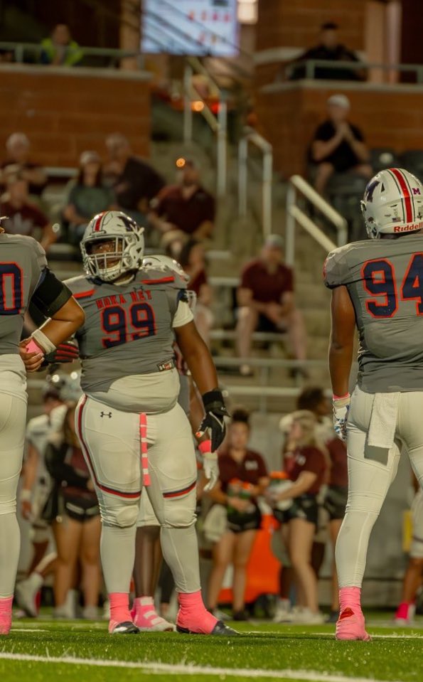 Andrew_Jones95's tweet photo. Thank You Mavnation🐴❤️
 
1st Team All District 

3year Letterman

Ht:6’2 Wt:310 

https://t.co/irrRG3lDoX https://t.co/zhAe8eM9L2