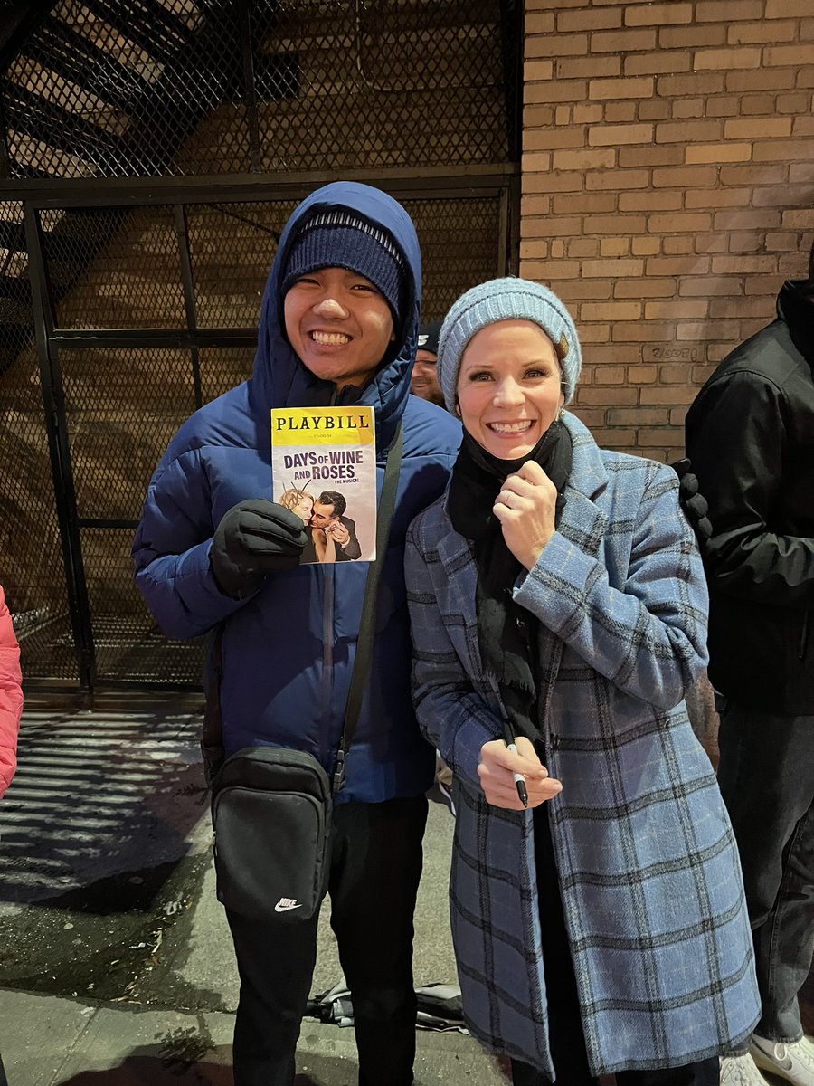 samsianturijkt's tweet image. It was good to have seen Days of Wine and Roses on Broadway recently today! Kelli O’Hara, Brian D’Arcy James, Tabitha Lawing, and the entire cast were very talented. I met Tabitha and Kelli after the show and got their autographs.

#wineandroses #broadway #broadwayshow #musical