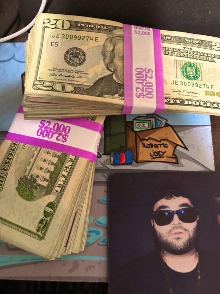 I want to send you $1,500 on Cash App!

-RP/Like
-Follow <a href="/roboticjoey/">ROBOTiC JOEY</a> 
-Turn on notifications 🔔 + proof pic