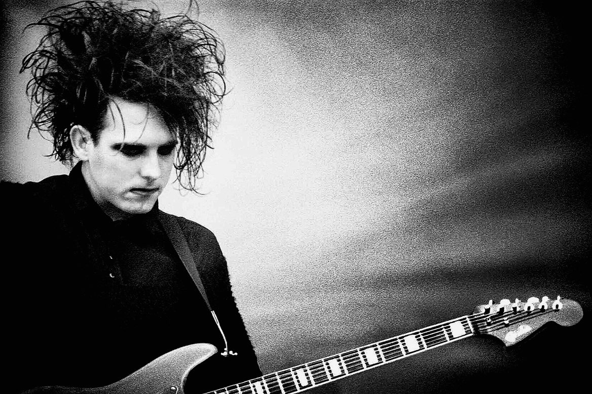 Impsansi's tweet photo. The Cure ― 1989
📸 Phil Nicholls https://t.co/XmD0Dygcro
