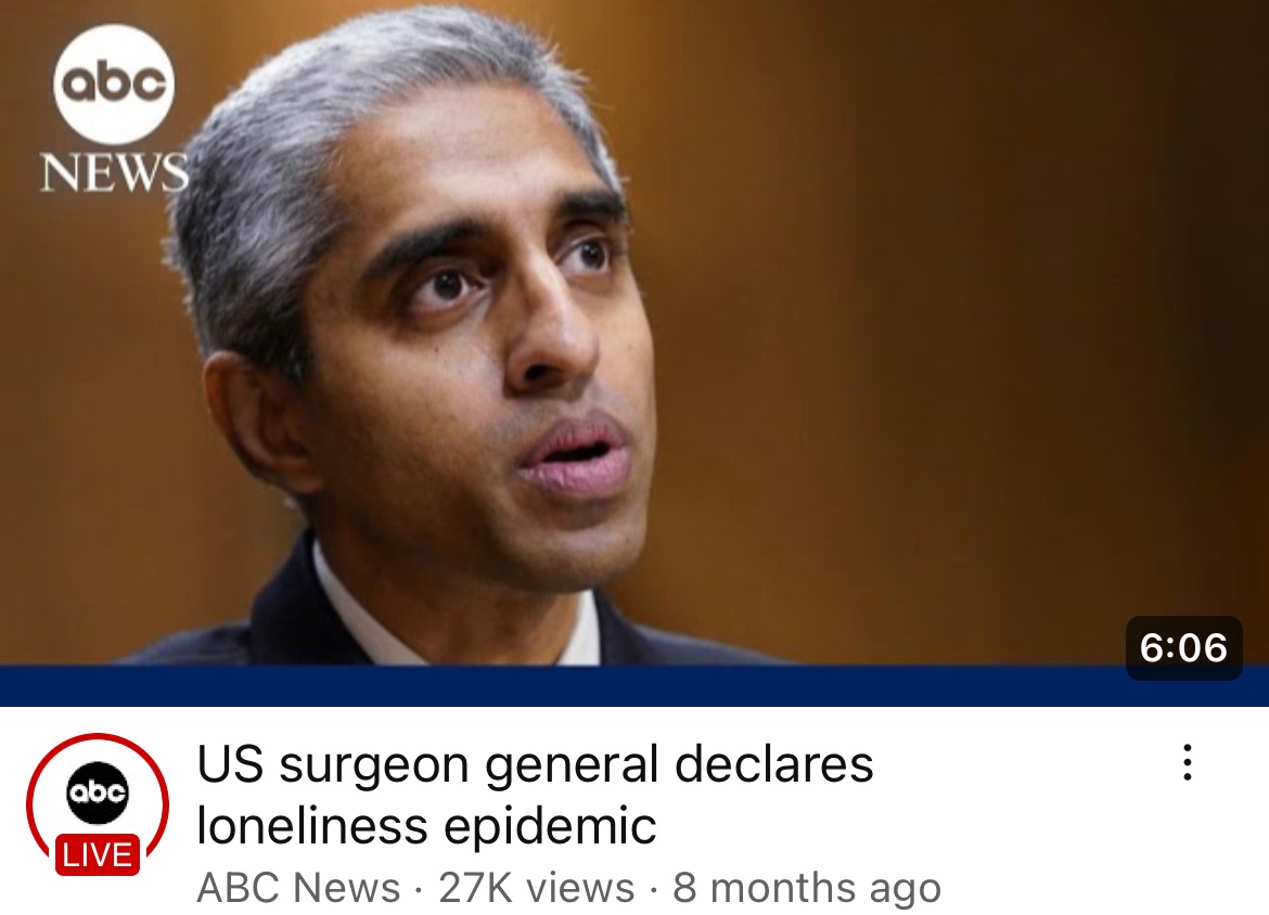 “외로움이 전염병이고, 흡연보다 건강에 안좋다는 건 알겠는데, 그럼 어떻게 해야하나?”

미국 대통령이 임명하는 ‘국가의 의사’인 의무총감(Surgeon General), 비벡 머시 박사가 말하는 해법은 ’감사‘에 있음. 대학교에 강연을 갈 때마다 그는 ’5분, 5일 챌린지‘를 제안한다고 함. 이는 자신의