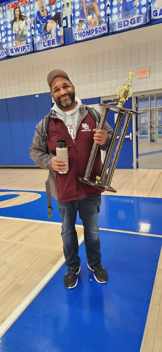 HC_Wrestling1's tweet photo. The Colonels are 3A Section 1 Sectional Duals Champions!!! https://t.co/iW0bdXsMcp