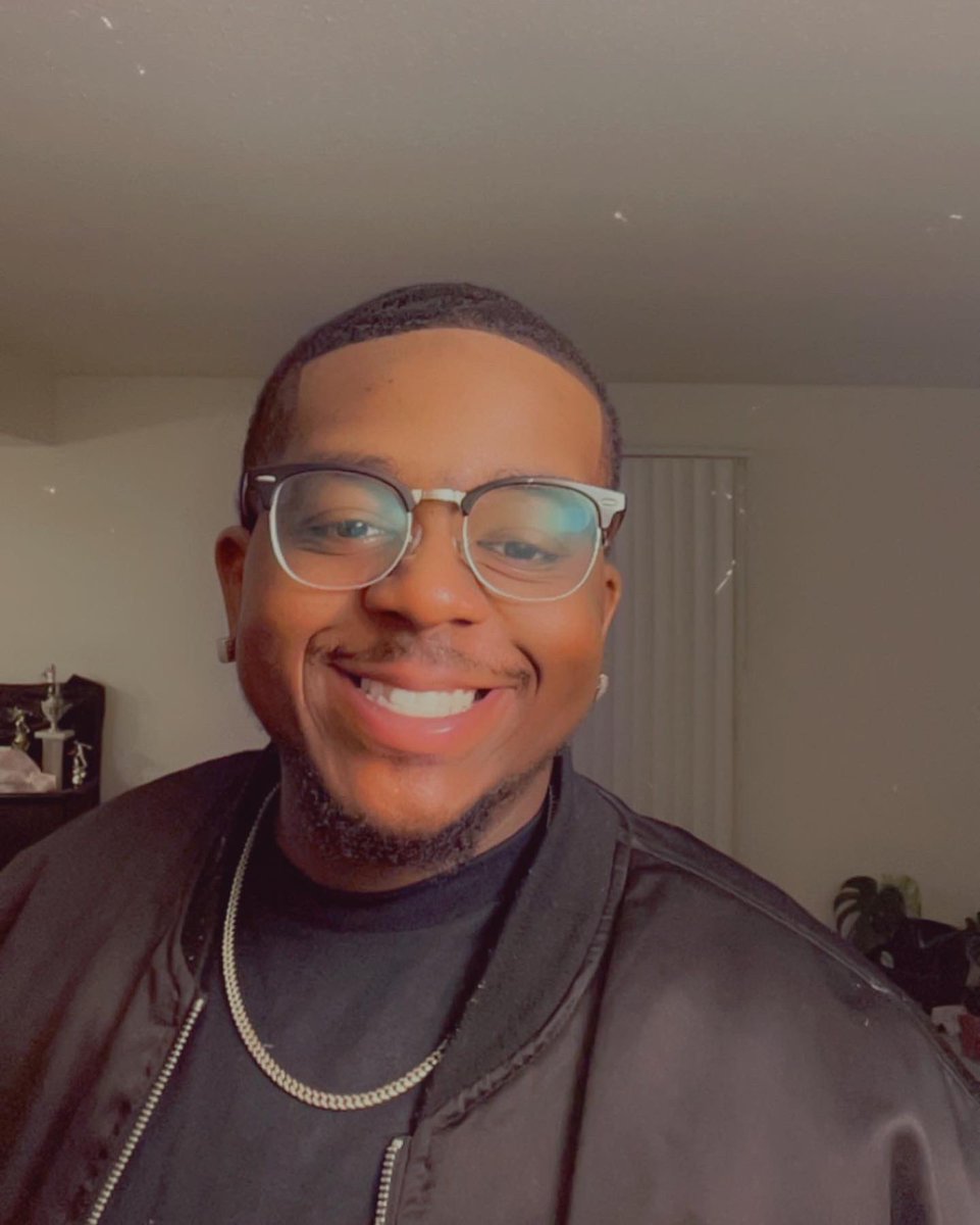 FeedMeCliff79's tweet photo. That’s why I always tell you come thru fr… 👌🏾🧡💈🐻 https://t.co/k2bnlS1D4s