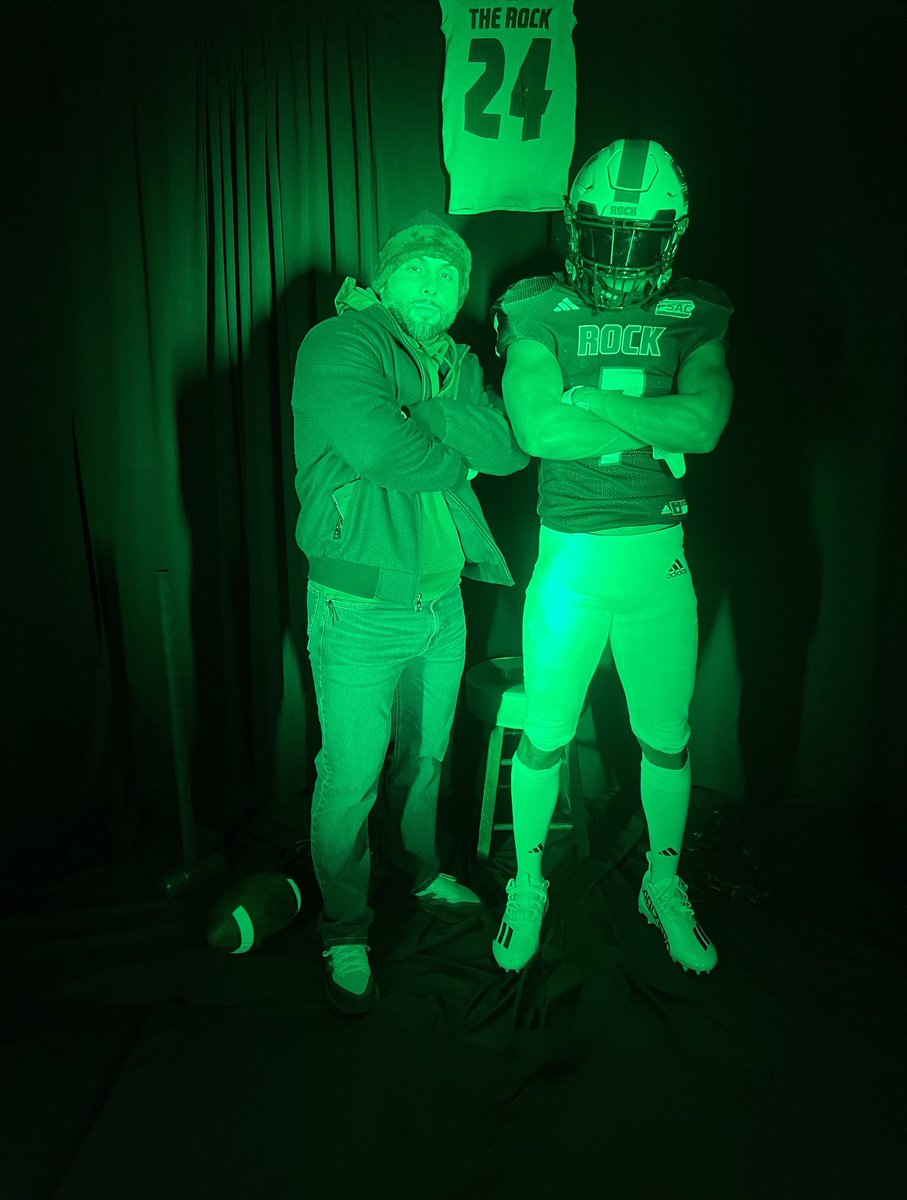 Julius Vicari tweet media