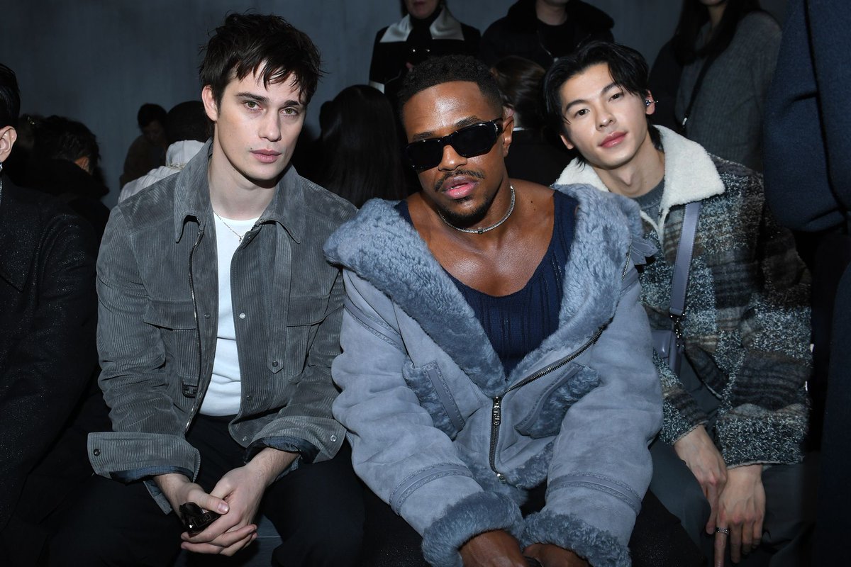 _NickGalitzine's tweet photo. 📸 Photos of @nickgalitzine attending the #FendiFW24 have been added to our gallery! Be sure to check them out. #NicholasGalitzine #RWRB #RWRBMovie 

🔗 https://t.co/aAfxDnIFEN https://t.co/8DdXpDtZ7J
