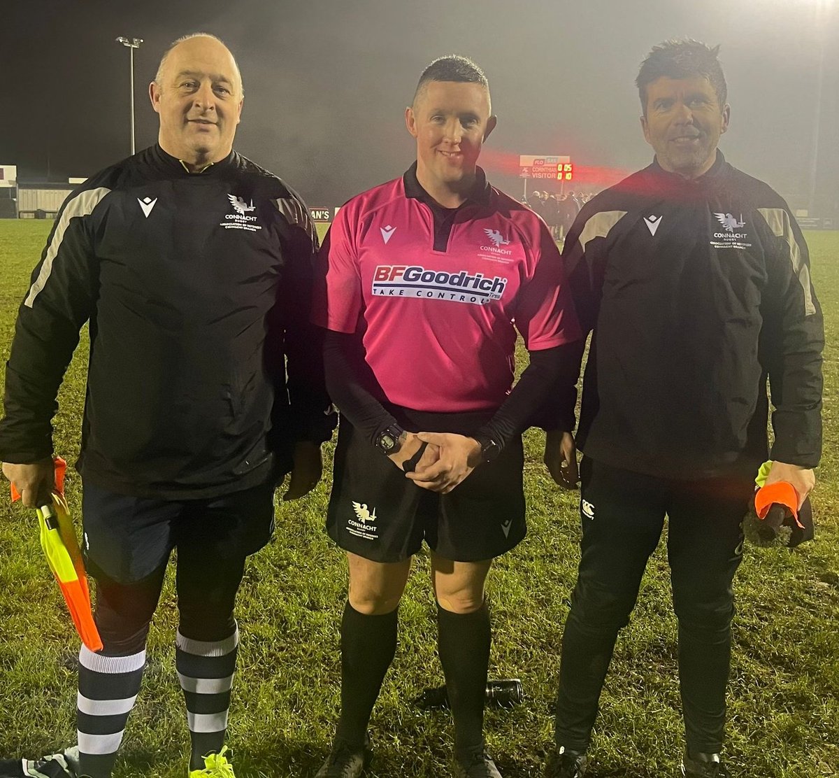 Connacht Referees (@connachtreferee) on Twitter photo ARCB Referees were out supporting rugby development across Connacht today, including a #TeamofThree at Corinthian Park.
Referee Joe was supported by ARs Seamus & Cormac officiating at <a href="/CorinthiansRFC/">GalwayCorinthiansRFC</a> 2nds V <a href="/CreggsRugby/">Creggs RFC</a> (FT 18-19 Creggs)
Well done to all & Thank you team ARCB Referees were out supporting rugby development across Connacht today, including a #TeamofThree at Corinthian Park.
Referee Joe was supported by ARs Seamus & Cormac officiating at <a href="/CorinthiansRFC/">GalwayCorinthiansRFC</a> 2nds V <a href="/CreggsRugby/">Creggs RFC</a> (FT 18-19 Creggs)
Well done to all & Thank you team