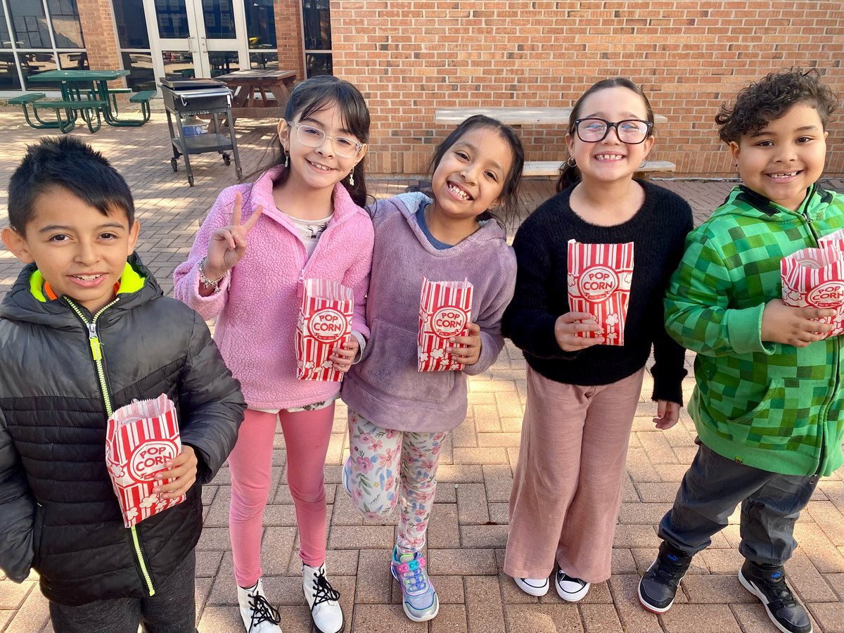 Mendez Elementary tweet media