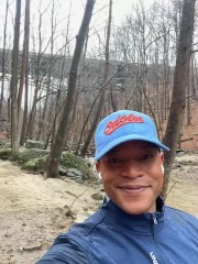 GovWesMoore's tweet photo. No better way to start this weekend than by hitting the trails! This time, Burnt Mills Trail in Silver Spring. This trail is a great way to see the views in both Montgomery and Prince George's Counties.

I'll see you out there, Maryland! https://t.co/4EIh0CJems