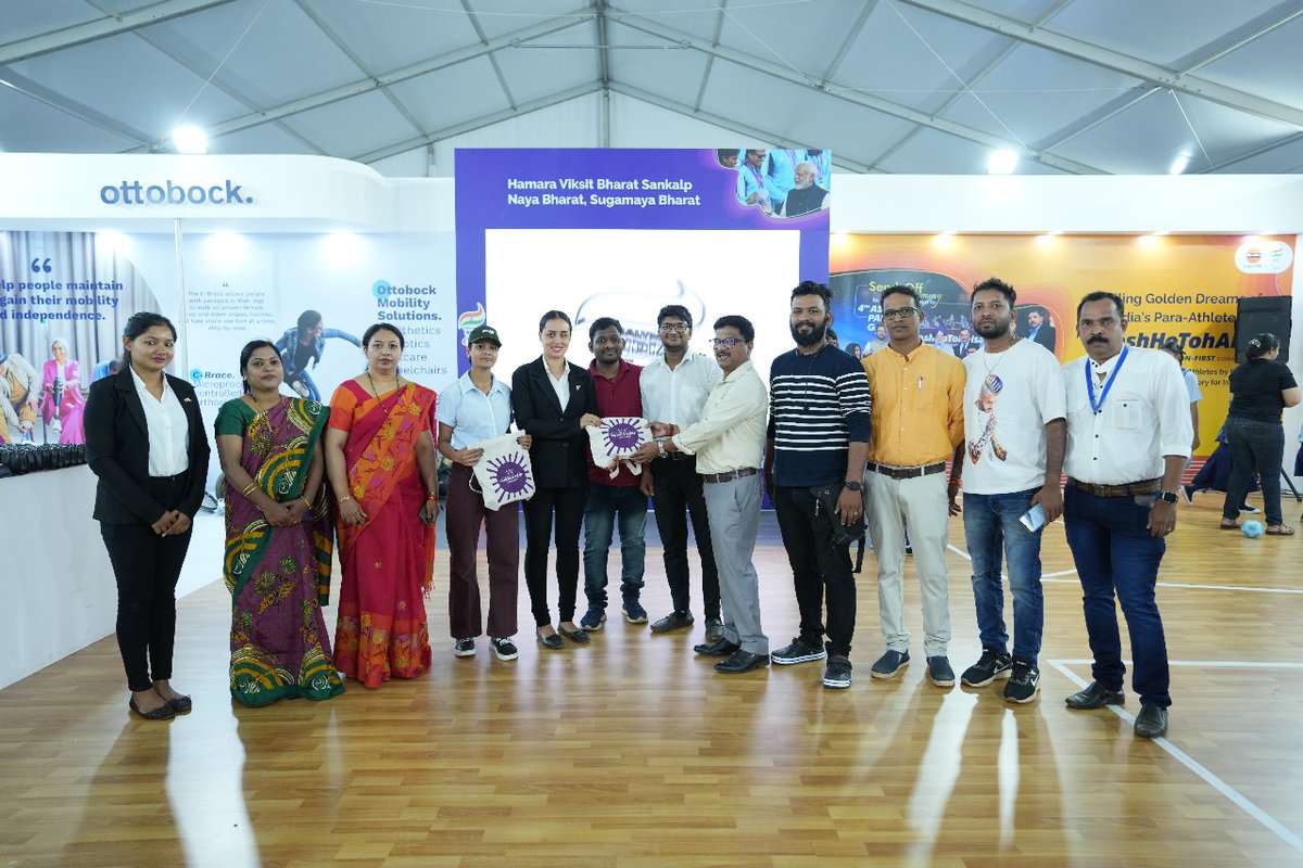 purplefestgoa's tweet photo. Ajit Panchwadkar, the Director of Social Welfare, explored the venue during the International Purple Fest Goa 2024.💜✨

Image description in comments

#PurpleFest2024 #PurpleFestGoa #PurpleFest #Disability #DisabilityAwareness #Accessibility #Love #DisabilityRights #DisabilityInclusion #Event #DisabilityPride #AbilityNotDisability #Diversity #Panjim #Goa #CelebratingDiversity #inclusivefestival #PurpleExhibition