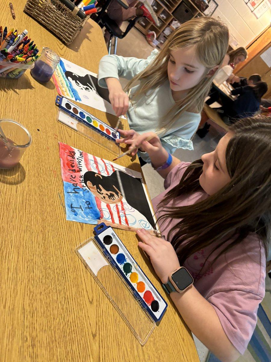 Lisa Stiver tweet media