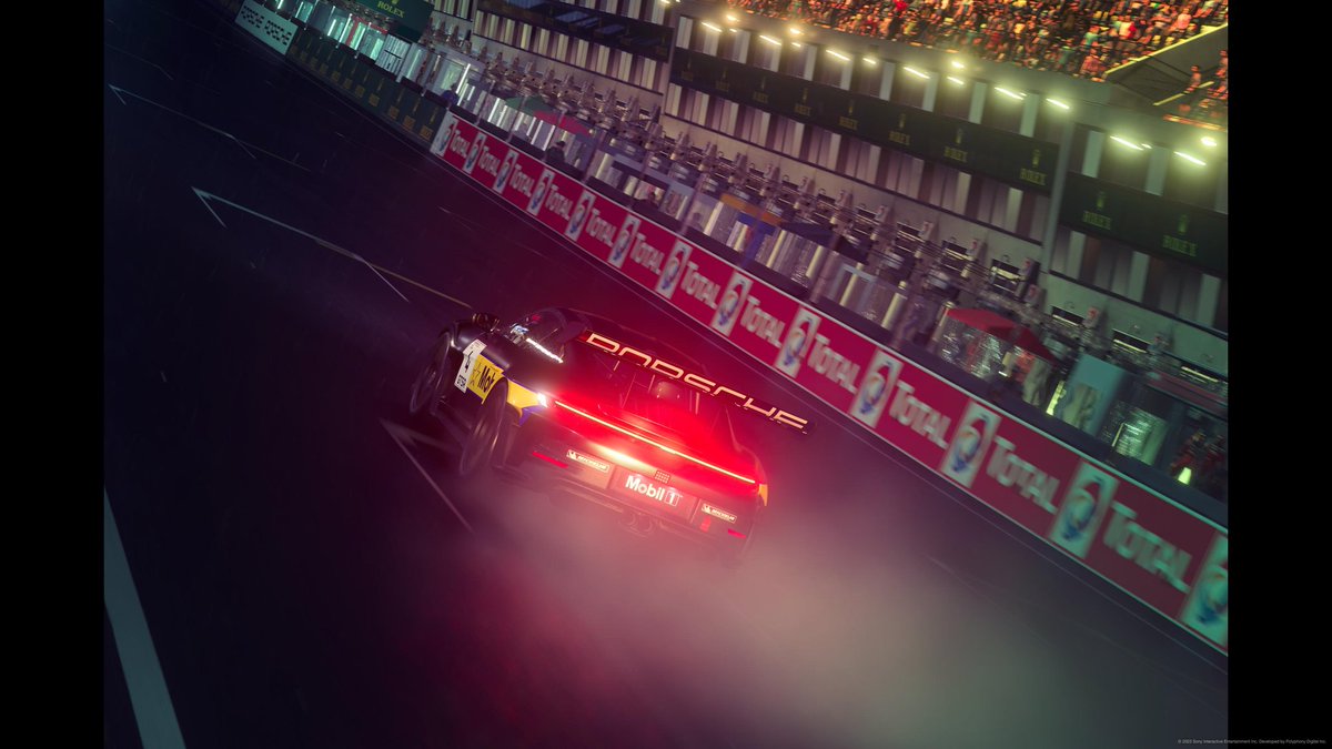SFi_FR's tweet photo. Porsche Cup : Les essais débutent chez @StarRacingTeam ! https://t.co/vTZAenp02H
