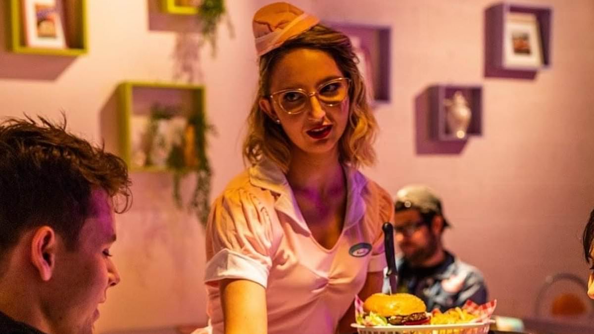 Infamous Karen's Diner chain where waitresses are intentionally rude to customers launches new hotel branch in London where guests are promised the 'worst hotel stay' they'll ever encounter trib.al/K3cG3Ni