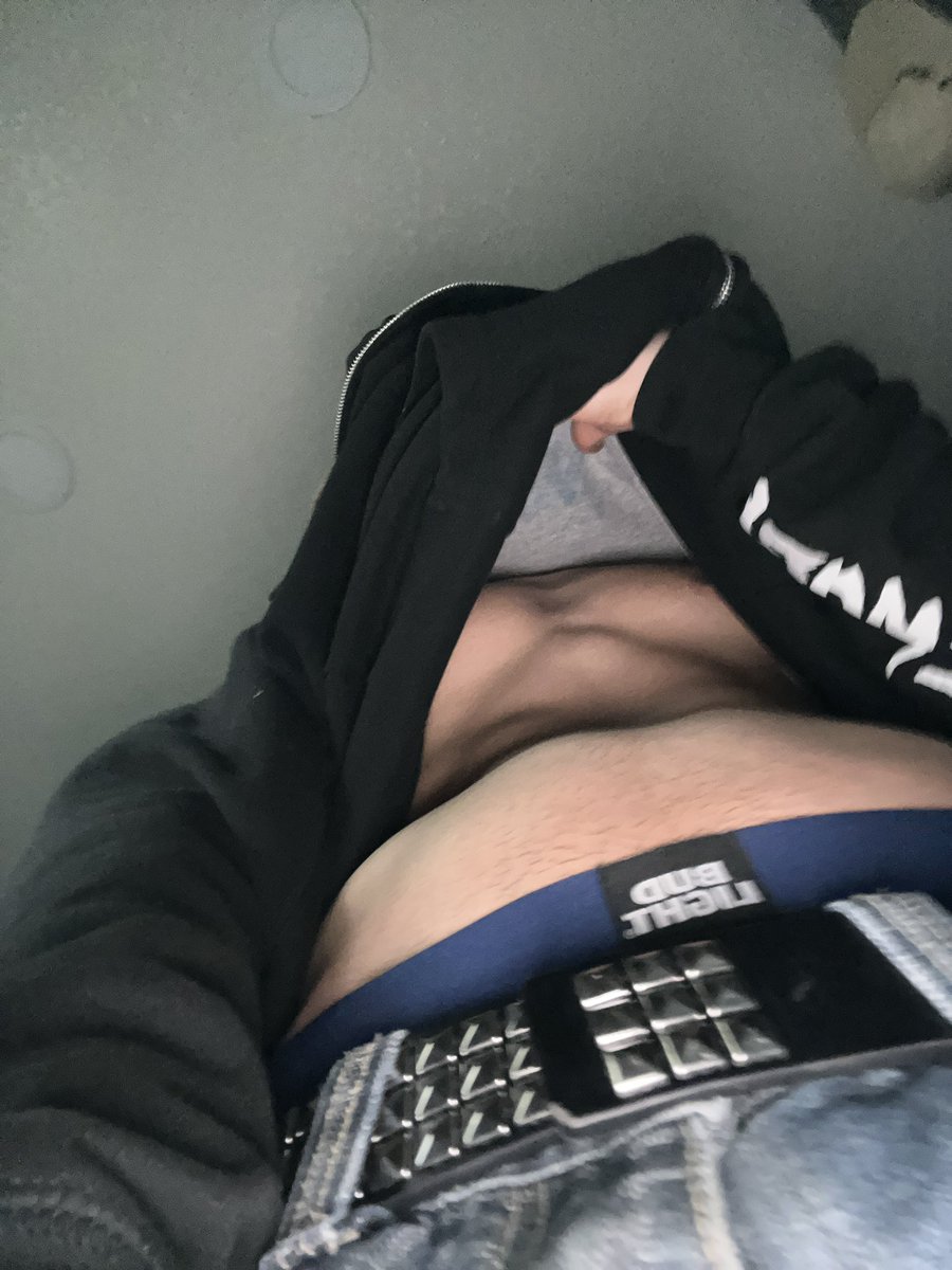 catbed01's tweet photo. 500 retweets 4 for a surprise xD https://t.co/nfMPa54S4q