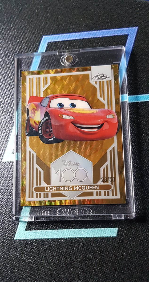 PreamCards's tweet photo. @ericwhiteback @AntoGriezmann @PaniniAmerica Topps Chrome Disney 100 Lightning McQueen Gold /50 https://t.co/R26HsHnKFb