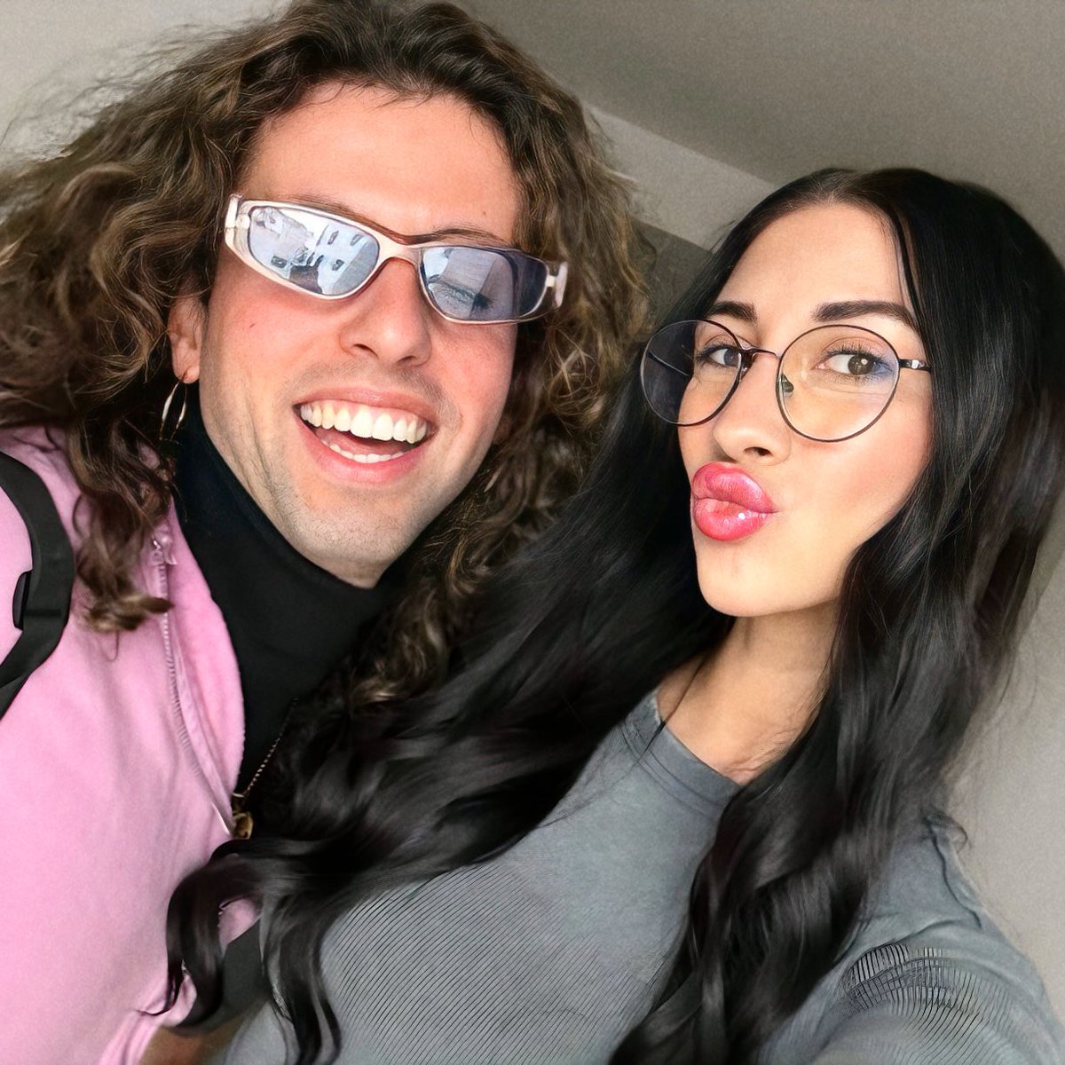 AtenassBu's tweet photo. Naomi y Albert se han reunido🥹🫶🏻

Los amoooooo mis favs💕✨✨

#GHVIP8 #GranHermano #GHDUO13E @naomisuperasens https://t.co/2BHFxzqlZw