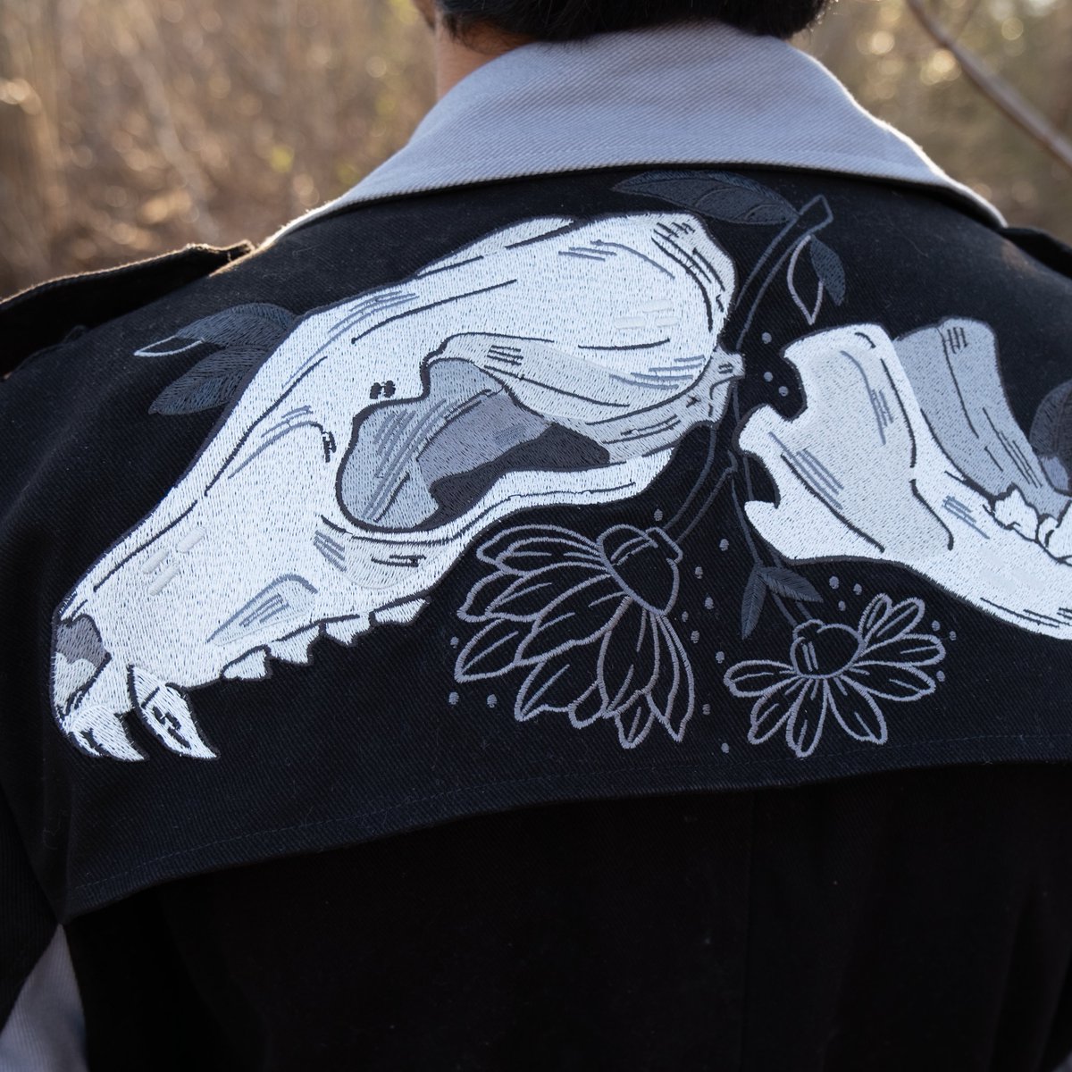 I know some of you have been waiting very patiently for Necromancer trench coat news - so heres a good look at the details! 

A limited amount are going into production now! with more planned for later in the year