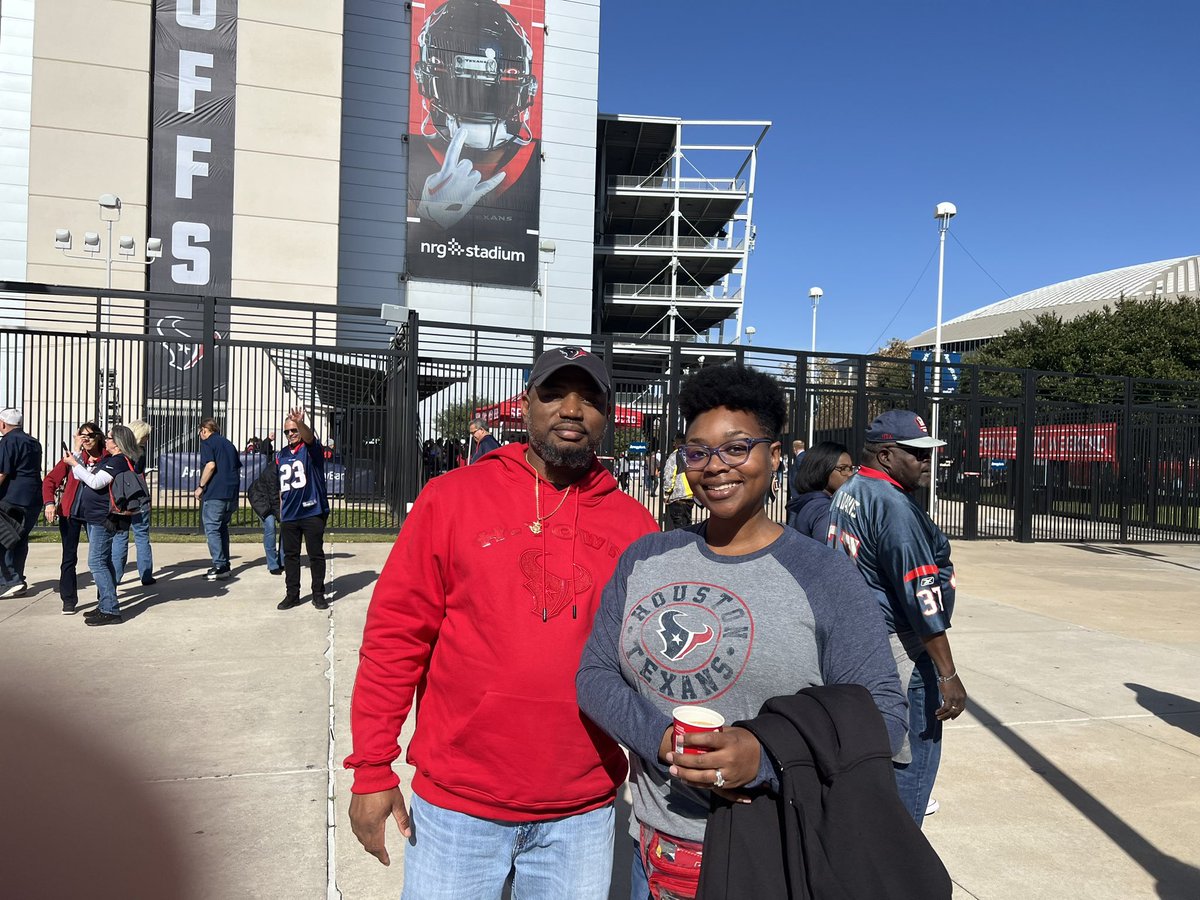 KFrank07's tweet photo. Playoff! https://t.co/RxXpWwkEZy