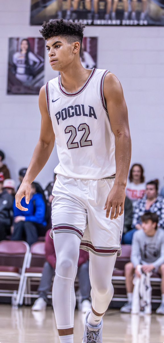 lelebenge's tweet image. Pocola Indians improve record to 12-0 beating Wilburton last night. Video and photo  by Fritts Foto

@Kotah_14 
24 pts
9 rebounds 
4 assists 
2 blocks

Keep working son🏀💪🏽 #BigKotah