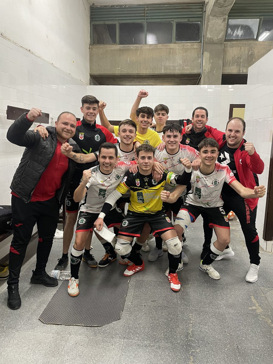 Temporada 23/24
1 División Extremeña
Grupo I
Jornada 12

<a href="/grupolopez14/">GrupoLopezBolañosFS</a> “B” 5-2 <a href="/futsalvaleon/">CD FUTSALVALEON</a> 

Manuel⚽️
<a href="/AndresAlvarezV6/">Andrés Álvarez Vacas</a> ⚽️⚽️
<a href="/antoniom2580/">ANTONIO CABAÑAS</a> ⚽️
Pablo⚽️

+3 en un partido marcado por ls bajas de ls nuestros y el debut d los juveniles Pablo y Juan

#Formandoelfuturo
#123👼🏻2💫🤍🖤❤️