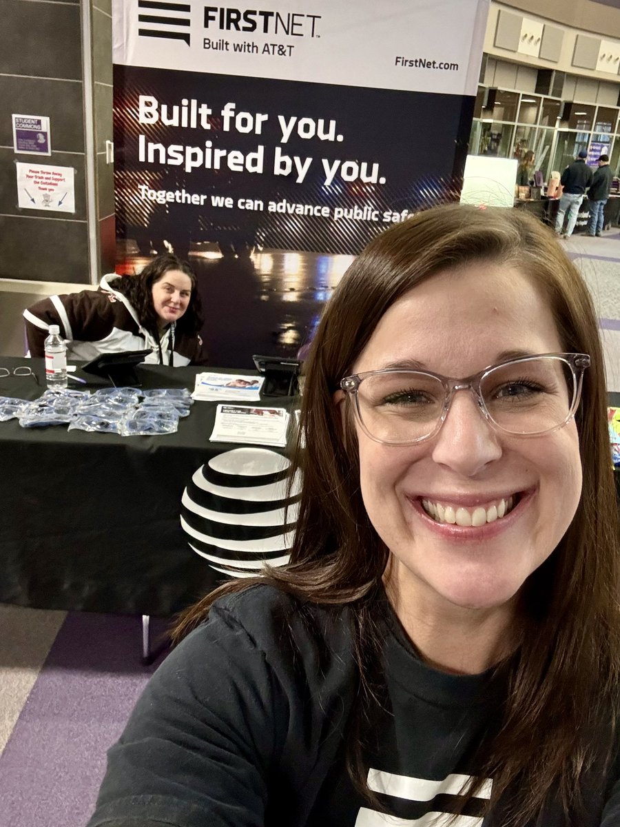 Set up at Jackson Twp Fire &amp; EMS Expo to make sure they all know how to get the BEST connection for first responders <a href="/FirstNet/">FirstNet, Built with AT&T</a>. 💪🏻<a href="/OHPAunstOHPAble/">#unstOHPAble</a> <a href="/DanBrechbill/">Dan Brechbill</a>