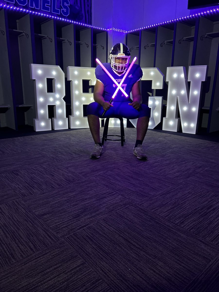 After a great conversation with <a href="/CoachTParsons/">𝐓𝐨𝐝𝐝 𝐏𝐚𝐫𝐬𝐨𝐧𝐬</a> and <a href="/Pippin_McKinley/">McKinley Pippin</a> I am excited to have received an offer to play at Curry College!!!