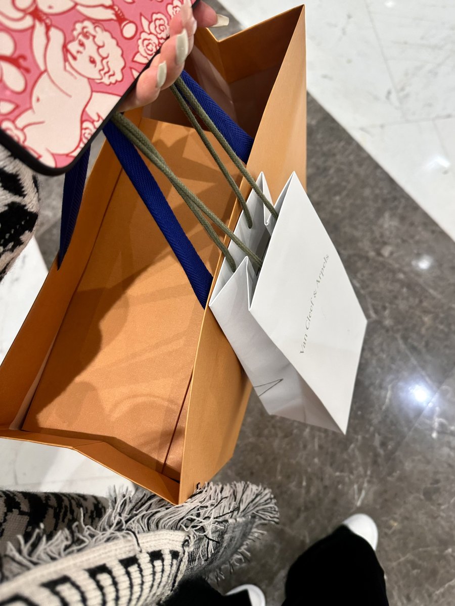 Basupaudel7's tweet image. I spend my vacation happily